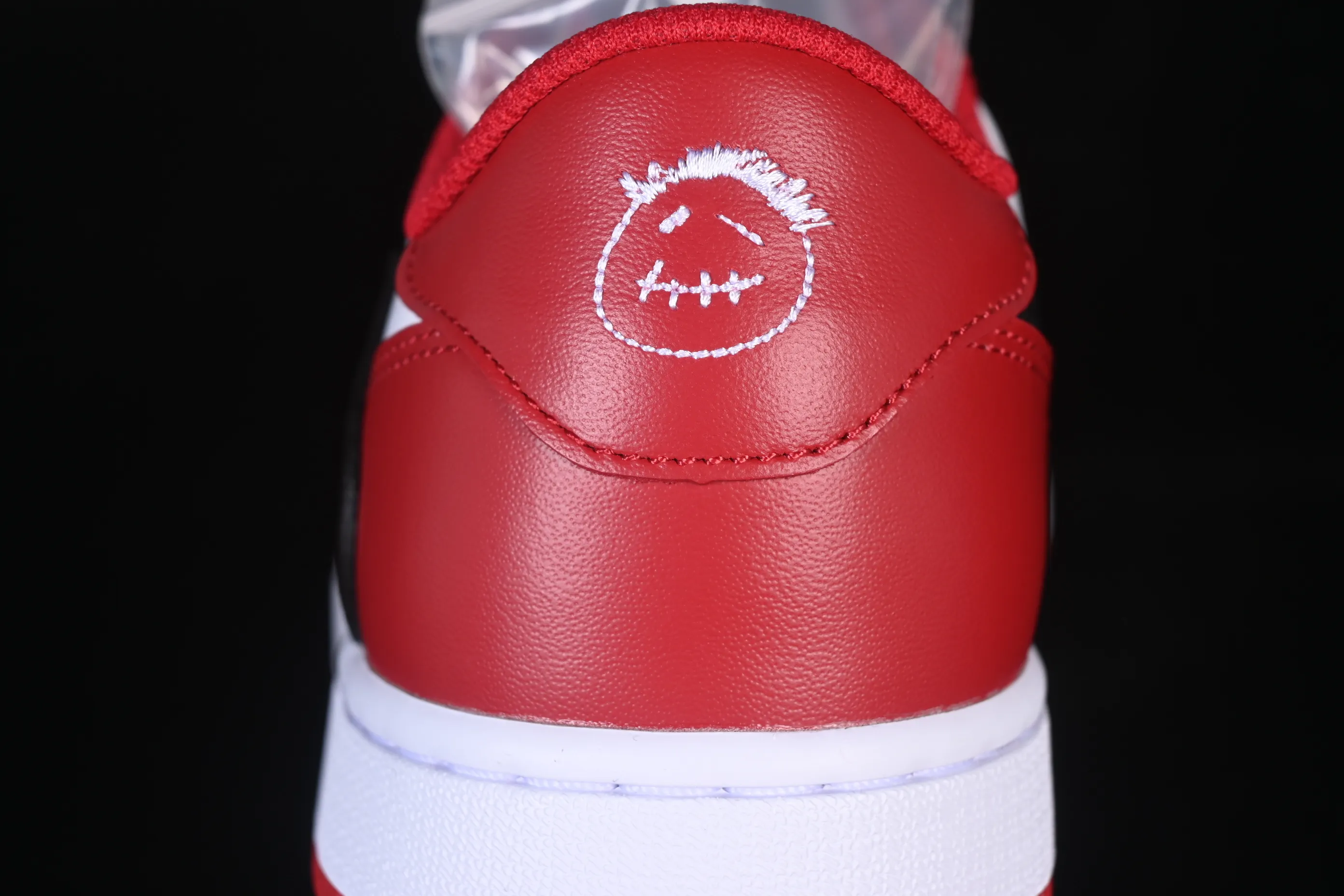 All categories Air Jordan Jordan series basketball shoes Air Jordan 1 Low foreign trade version Travis Scott x Air Jordan 1 Low OG AJ1 Joe 1 undercut low DM7866-101